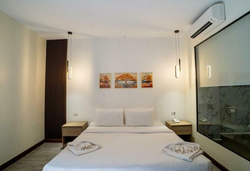 غرفة ديلوكس سرير كينج, Hak Heng