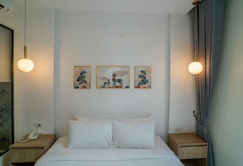 חדר דחוקס עם מיטת קינג, Hak Heng