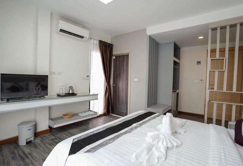 غرفة ديلوكس سرير كينج, Hak Heng