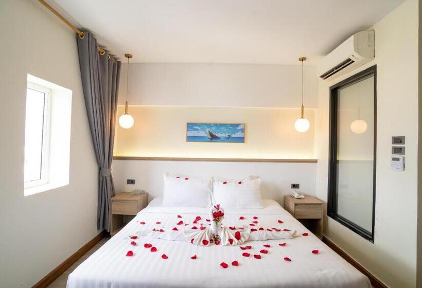 חדר דחוקס עם מיטת קינג, Hak Heng