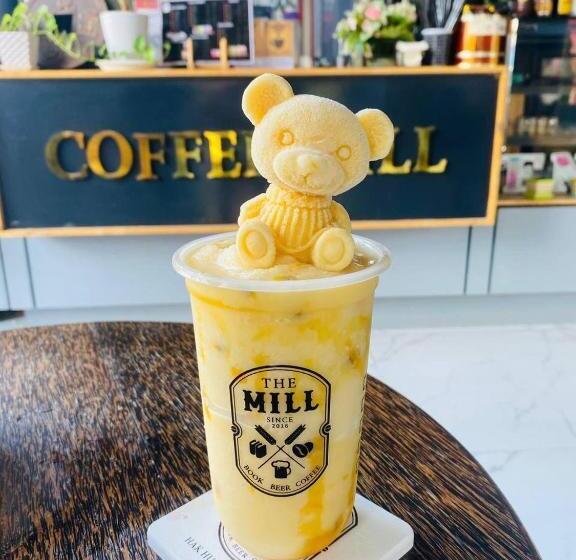 غرفة ديلوكس, Hak Heng