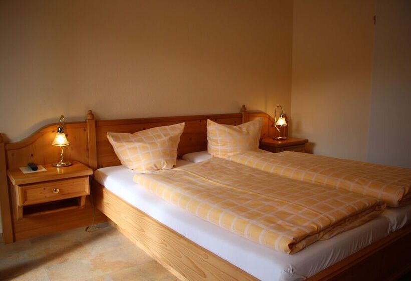 스탠다드 트리플 룸, Bed & Breakfast Hotel Müllerhof