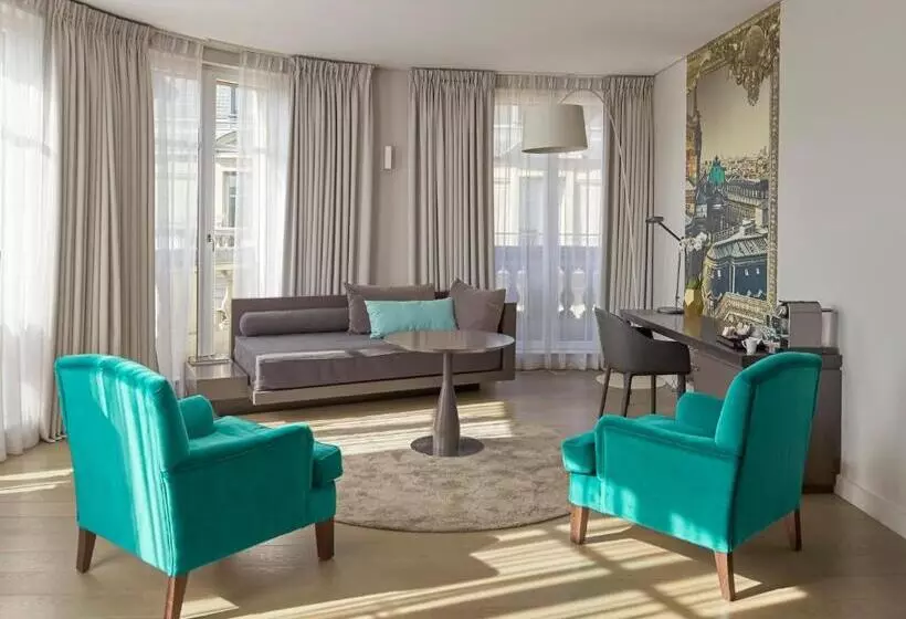 ジュニアスイート, Indigo Paris   Opera, An Ihg