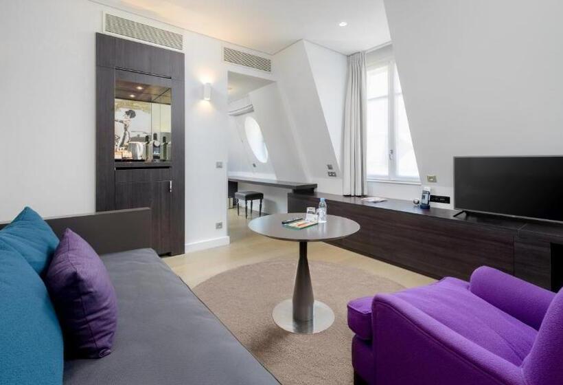 주니어 스위트, Indigo Paris Opera, An Ihg