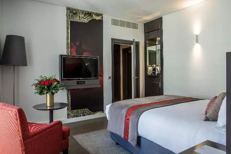 プレミアムルーム, Indigo Paris   Opera, An Ihg