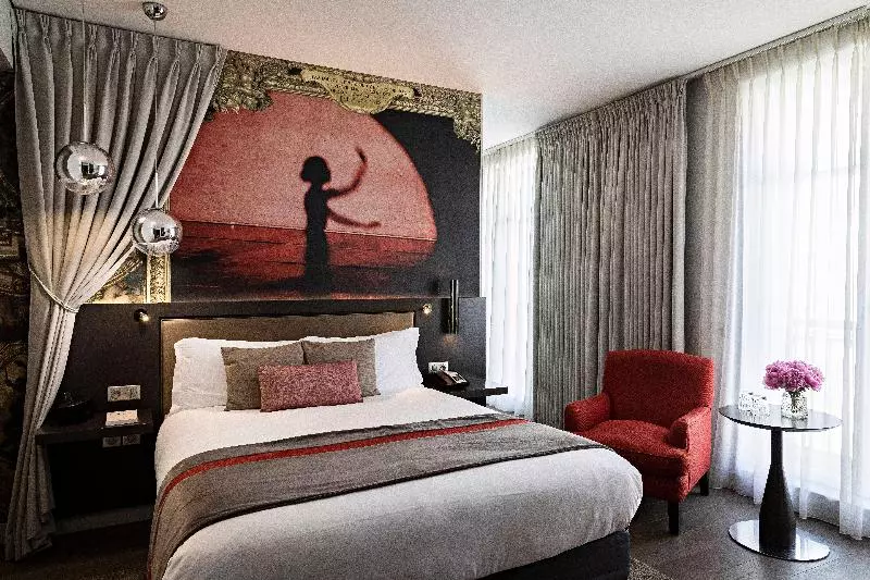 プレミアムルーム, Indigo Paris   Opera, An Ihg