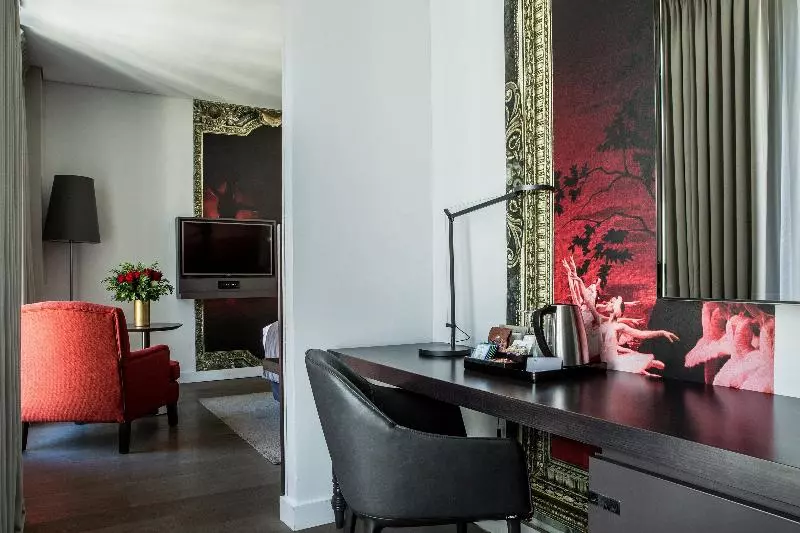 プレミアムルーム, Indigo Paris   Opera, An Ihg