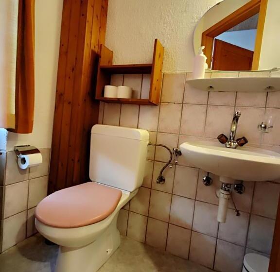 חדר סטנדרד יחיד חדר אמבטיה משותף, Maison D Hôtes De La Gare