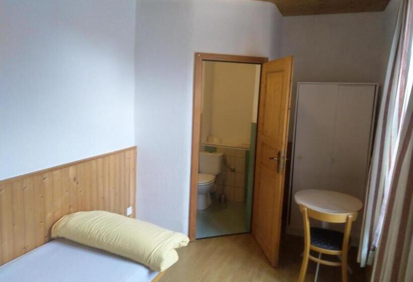 חדר סטנדרד יחיד חדר אמבטיה משותף, Maison D Hôtes De La Gare