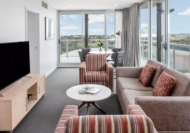 ２ベッドルームのエクゼクティブアパートメント, Oaks Adelaide Embassy Suites