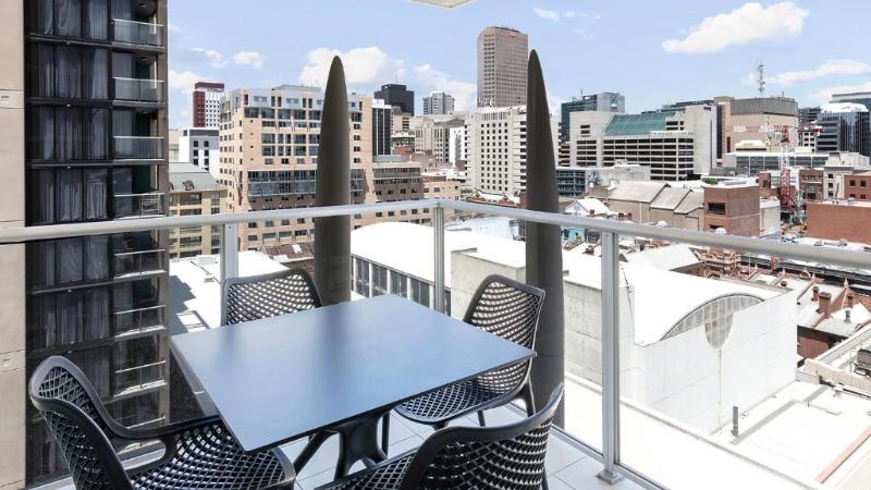 شقة ديلوكس غرفتين نوم, Oaks Adelaide Embassy Suites