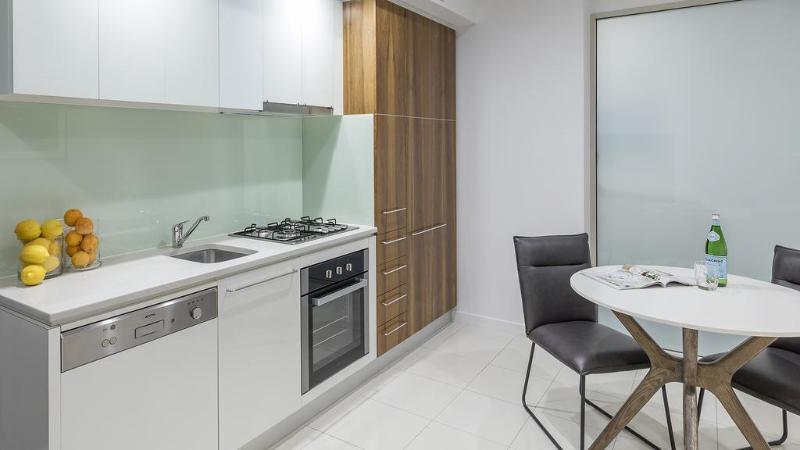 شقة إدارية غرفة واحدة, Oaks Adelaide Embassy Suites