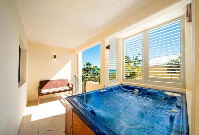 带花园景观及2个卧室的公寓, Pinnacles, Airlie Beach