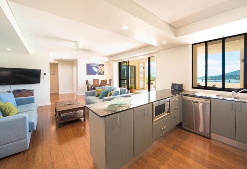 带海景及2个卧室的复式公寓, Pinnacles, Airlie Beach