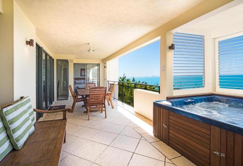 Апартаменты 1 Спальня Вид на Море, Pinnacles, Airlie Beach