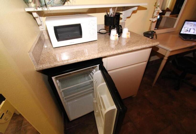 Номер Стандарт, Ramada By Wyndham & Suites South Padre Island