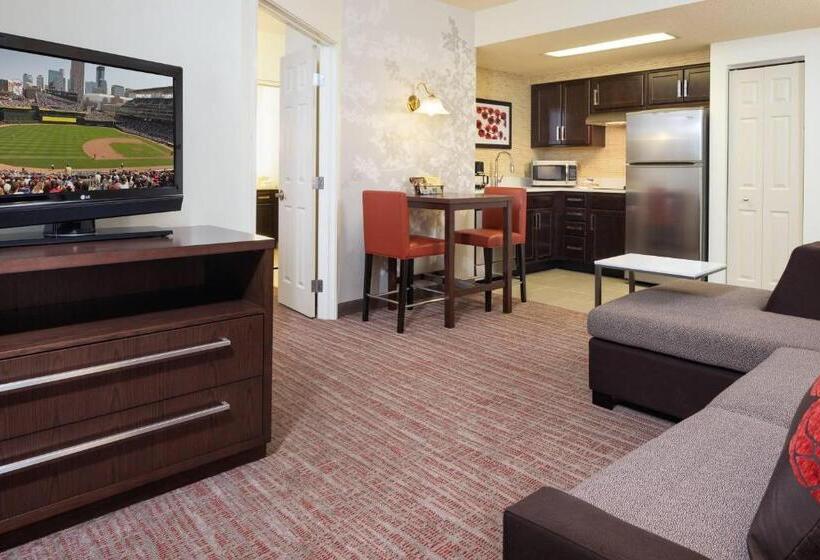 キングサイズベッドのスイートルーム, Residence Inn Minneapolis Downtown/city Center
