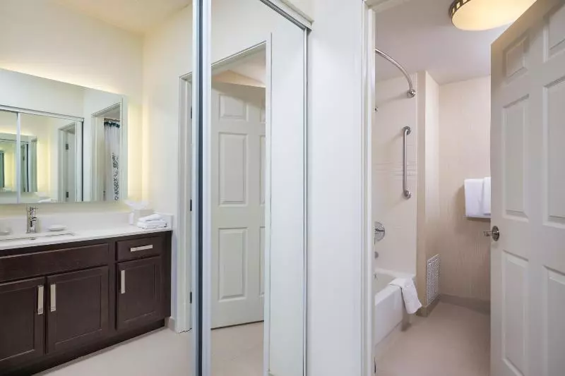 Sviitti King-vuode, Residence Inn Minneapolis Downtown/city Center