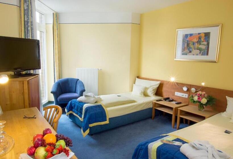 Standard Single Room, Rheinpark Rees