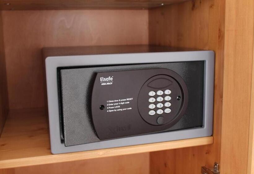 スタンダードルーム, Romantica