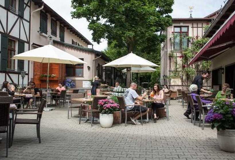 غرفة قياسية, Schwarzer Adler Tangermünde