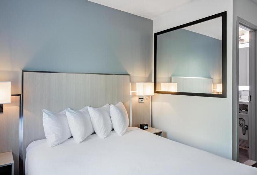 Standard Room Adapted for people with reduced mobility