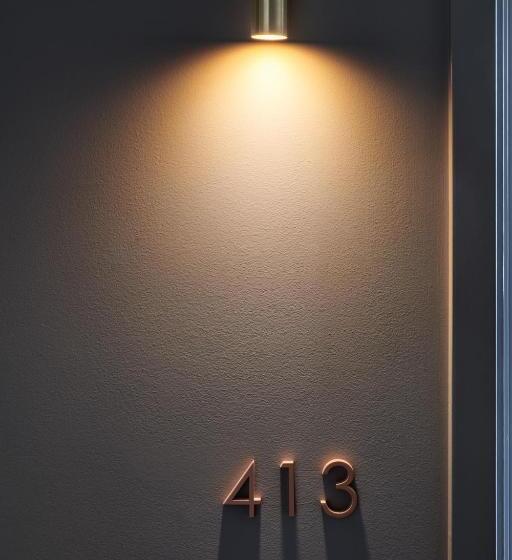 スイート, The Prince