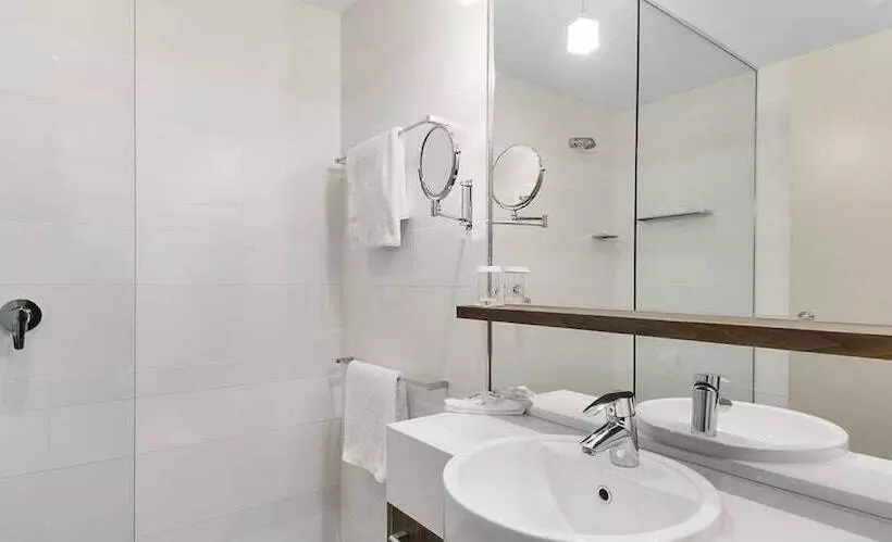 デラックスルーム, Quality Hotel Taylors Lakes
