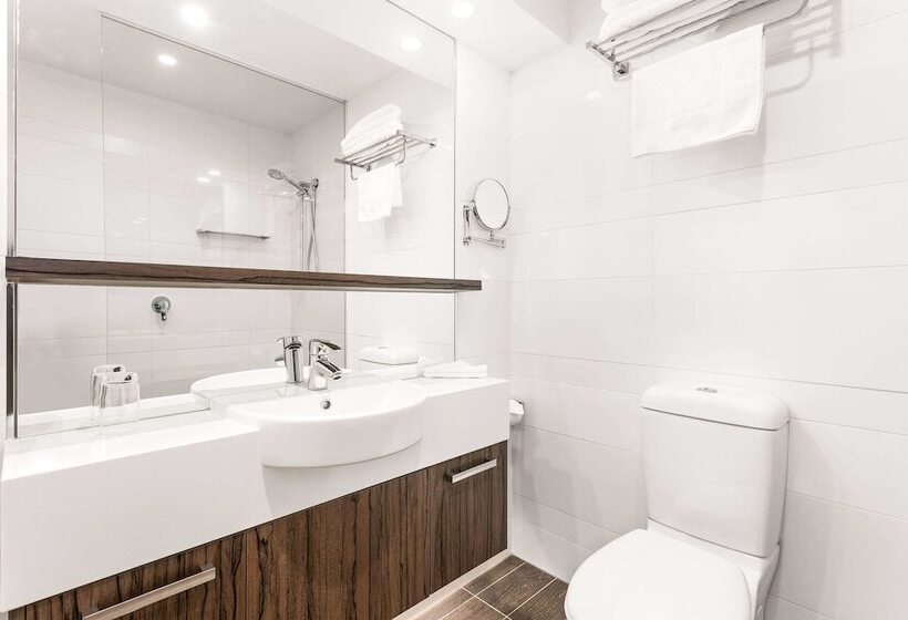 디럭스 룸, Quality Hotel Taylors Lakes