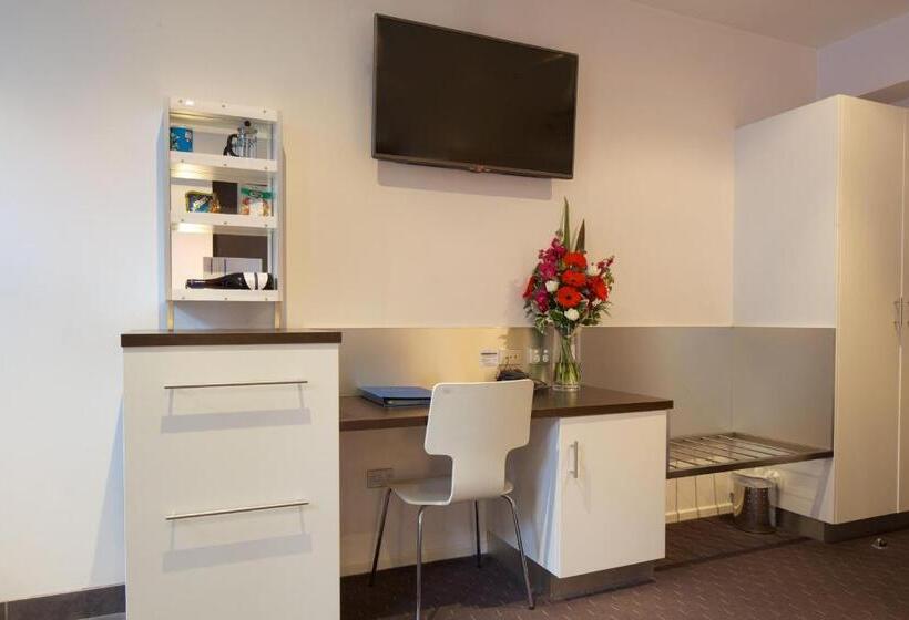 استودیوی لوکس, Zero Davey Boutique Apartment