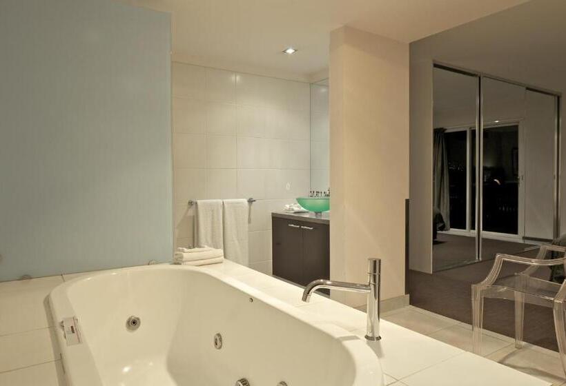 Апартаменты 2 Спальни, Zero Davey Boutique Apartment