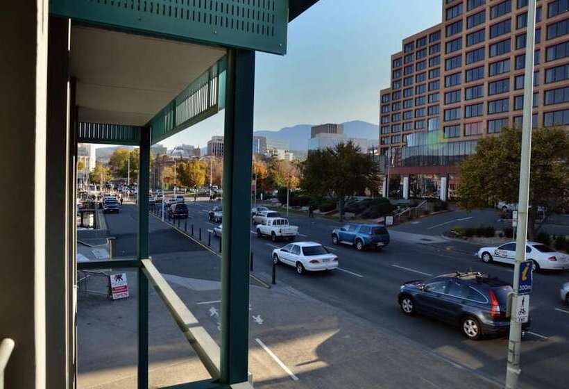 استودیوی لوکس, Zero Davey Boutique Apartment