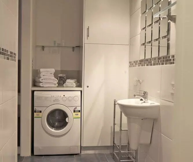 デラックススタジオ, Zero Davey Boutique Apartment