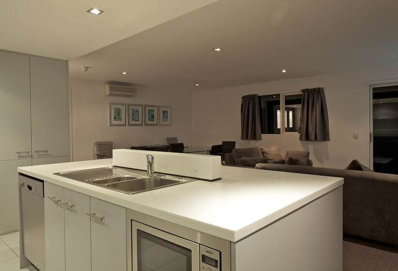 Апартаменты 2 Спальни, Zero Davey Boutique Apartment