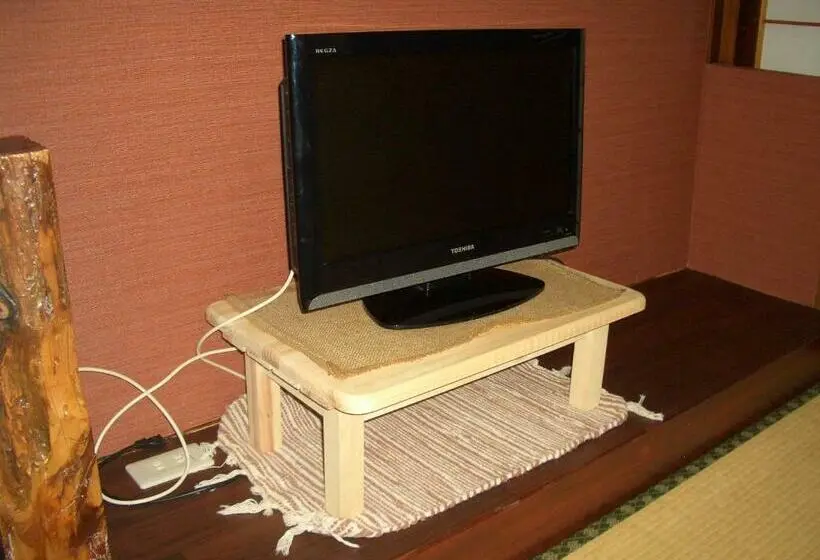اتاق استاندارد با سرویس بهداشتی مشترک, Ryokan Tomitaya Bekkan