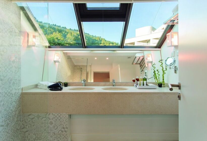 프리미엄 스위트 풀장 전망, Four Points By Sheraton Sesimbra