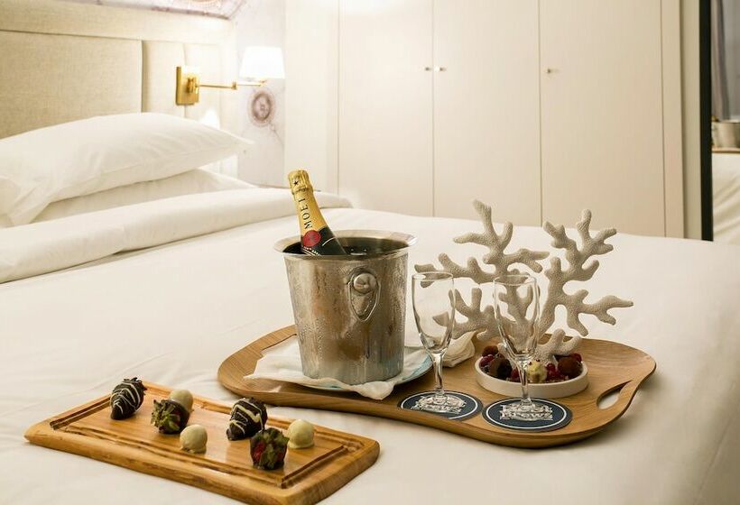 프리미엄 스위트 풀장 전망, Four Points By Sheraton Sesimbra