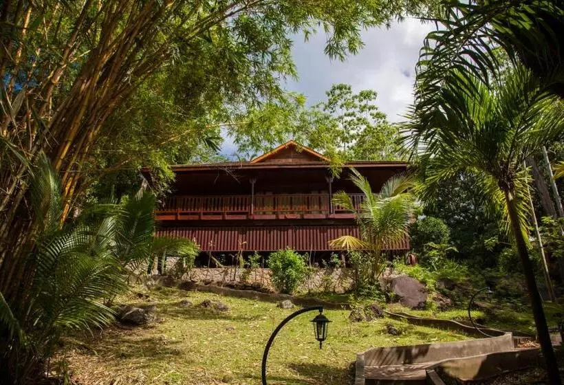 2 Bedroom Suite with Balcony, Cerf Island Resort