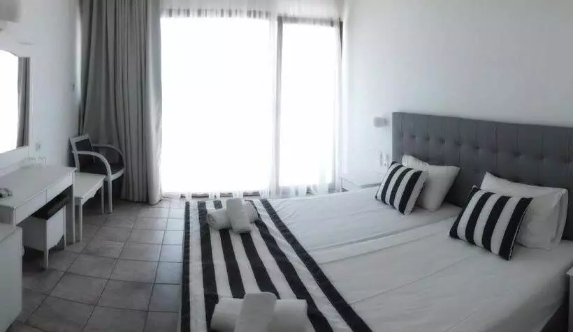 Standard Room Side Sea View
