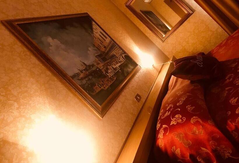 اتاق استاندارد, Al Sole