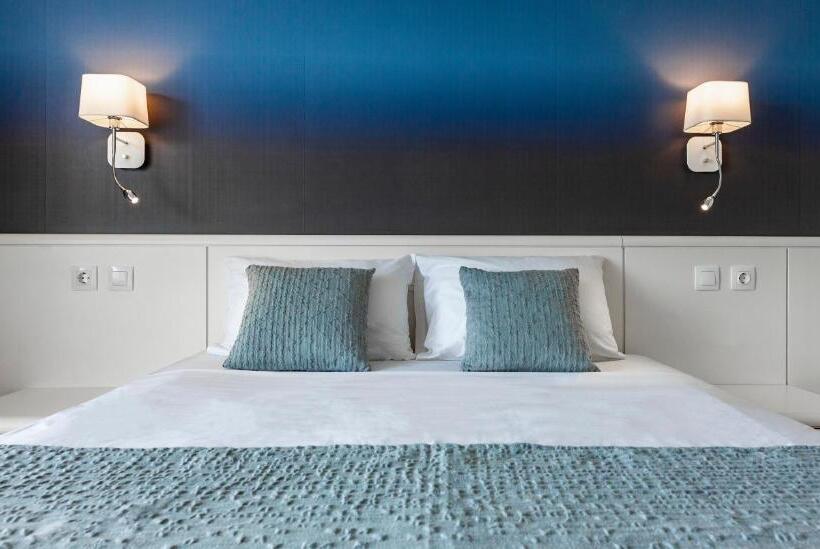 اتاق استاندارد با چشم‌انداز, Blue Sea Beach Resort