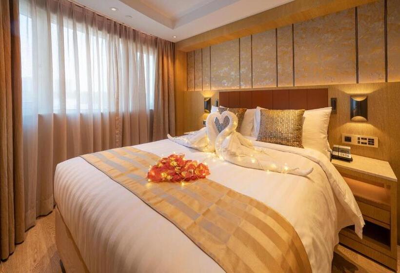 سوییت, Grand Dragon