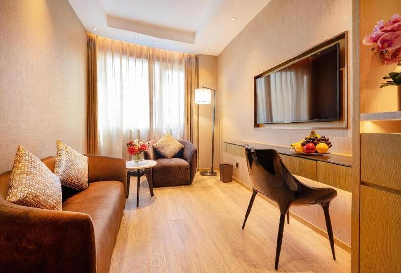 سوییت, Grand Dragon