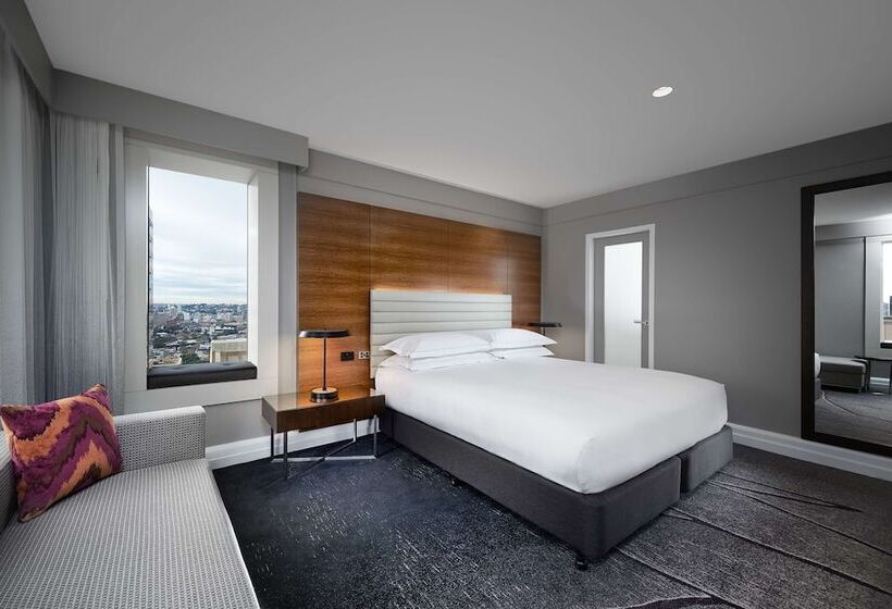 جناح إدارى, Hilton Sydney