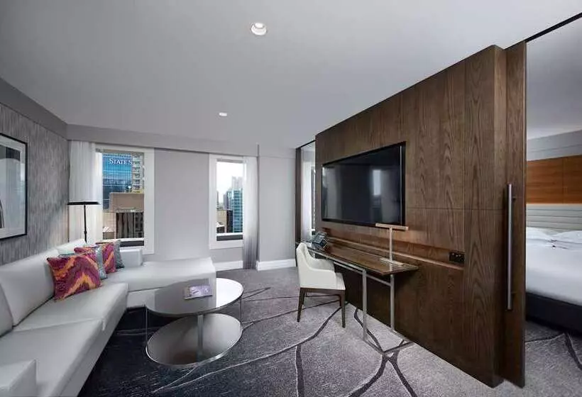 سوییت اجرایی, Hilton Sydney