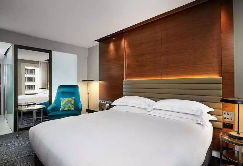 سوییت اجرایی, Hilton Sydney