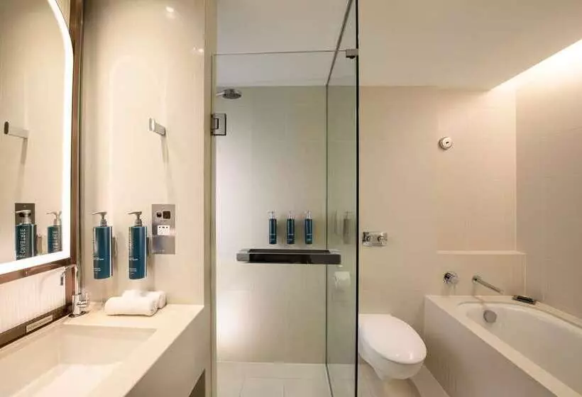 اتاق لوکس با تخت بزرگ, Hilton Sydney