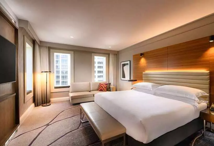 سوییت, Hilton Sydney