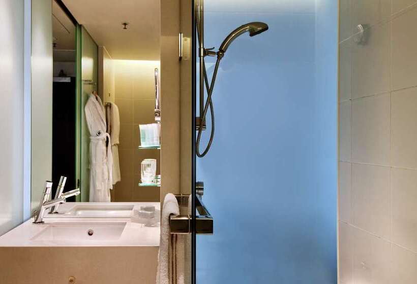 غرفة ديلوكس, Hilton Sydney