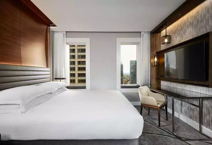 اتاق لوکس با تخت بزرگ, Hilton Sydney
